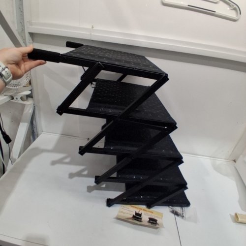 COLLAPSIBLE FOLDING CAR DOG STEPS STAIRS - 16" X 24" - BLACK image 3