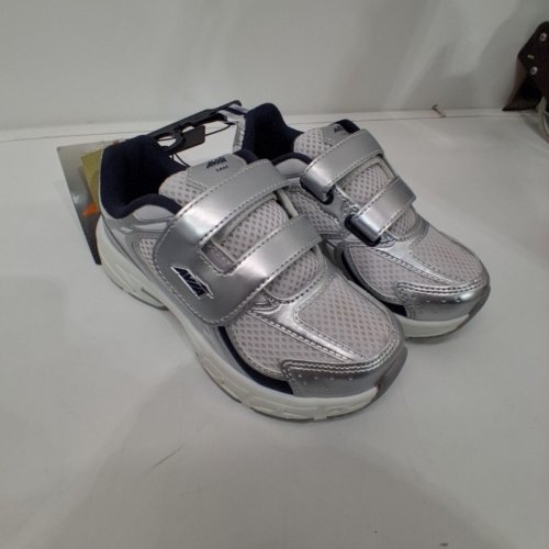 BOY'S AVIA HOOK-AND-LOOP SNEAKERS - 12 - SILVER (STYLE: AVIA-76AVIABY25) image 2