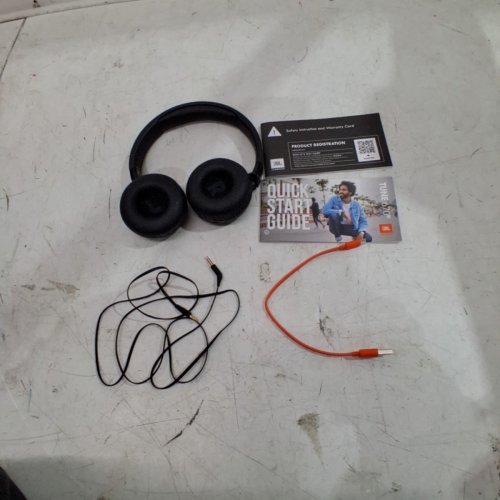 JBL TUNE 670NC BLUETOOTH WIRELESS HEADPHONES WITH ADAPTIVE NOISE CANCELLING AND HANDS-FREE CALLS - BLACK (MODEL: JBLT670NCBLUAM) image 4