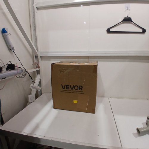 12PK VEVOR SHOPPING BASKETS - 21L, 20LBS MAX - RED (MODEL: LB-R012-5) image 5