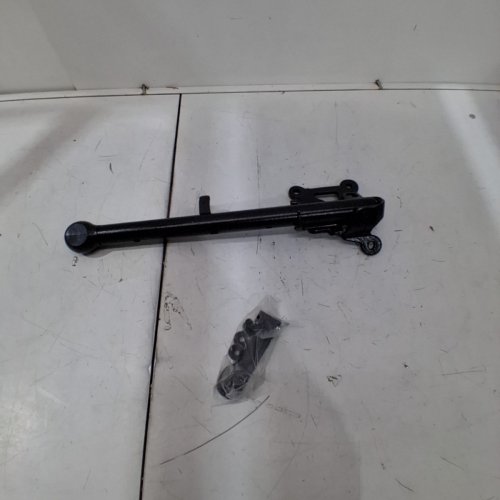 AUXILIARY TAILGATE STEP HANDLE ASSEMBLY WITH BRACKET - BLACK (ITEM: 85116689) image 3