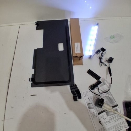 PERFECTO TETRA AQUARIUM LED HOOD 20" X 10" - BLACK (MODEL: NV33148) image 3