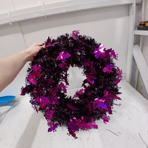 DECORATIVE TINSEL HALLOWEEN WREATH WITH BATS - 18" - BLACK AND PURPLE image 3