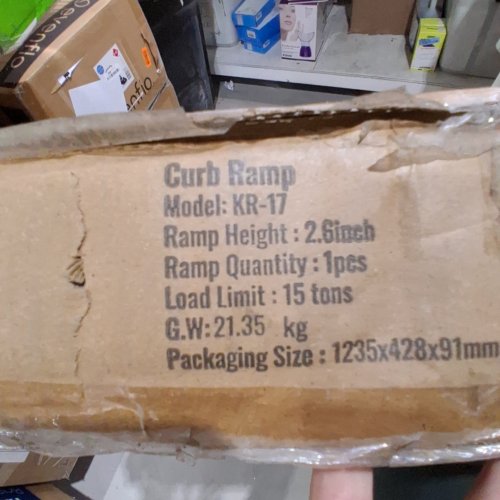 2PK VEVOR RUBBER CURB RAMP, 33069LBS LOAD CAPACITY - 38.6" HEIGHT - BLACK (MODEL: KR-17) image 2