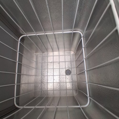 EUHOMY PORTABLE ELECTRIC COOLER AND FREEZER WITH WHEELS & 2 COMPARTMENTS - 50L - 12V DC / 110-240V AC - BLACK/GREY (MODEL: CFB-50) image 7