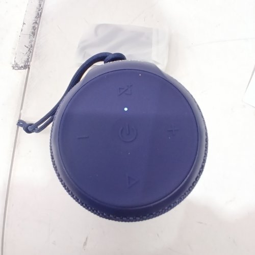 NOTABRICK BLUETOOTH SPEAKER WITH STEREO BASS - 15 HOUR LISTENING TIME - 15W 4.5" X 3.5" - BLUE (MODEL: KI) image 2