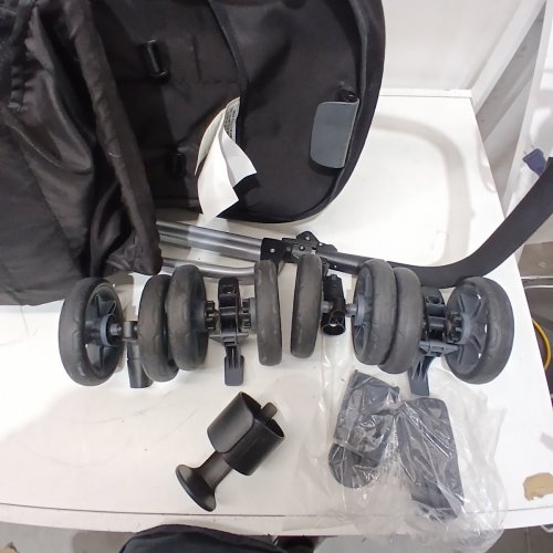 EVENFLO REVERSI LIGHTWEIGHT REVERSIBLE STROLLER - ALTAIR BLACK (MODEL: ‎14112422) image 4