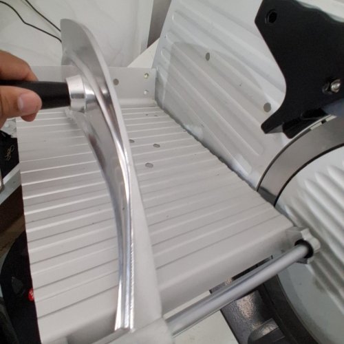 BPS 10" COMMERCIAL GRADE FOOD SLICER - 120 V 300W - BLACK AND SILVER image 5