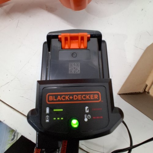 BLACK+DECKER CORDLESS 3-IN-1 STRING TRIMMER, EDGER, AND LAWN MOWER - 6.5 AMP - ORANGE/BLACK (MODEL: MTC220/LST220) image 2