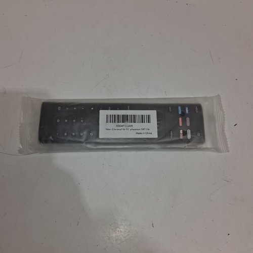 VIZIO TV REMOTE - UNIVERSAL - BLACK (MODEL: XRT136) image 2