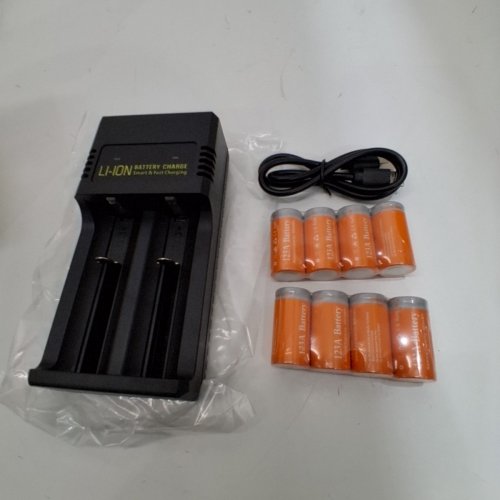8PK CR123A RECHARGEABLE BATTERIES WITH CHARGER - BLACK (MODEL:MS-5D82H) image 2