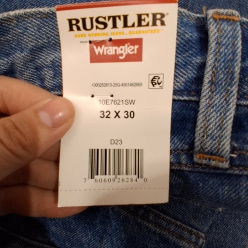 MEN'S WRANGLER RUSTLER CLASSIC REGULAR FIT JEANS - 32W 30L - STONEWASH image 2