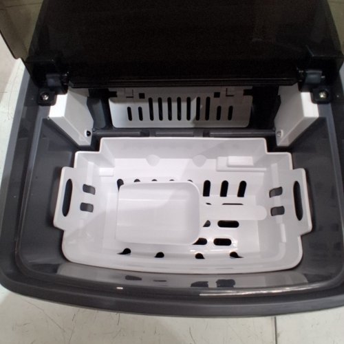 FRIGIDAIRE COUNTERTOP BULLET SHAPED CUBE ICE MAKER MAKES 26 LBS IN 24HRS - WHITE (MODEL: EFIC513-WHITE) image 4