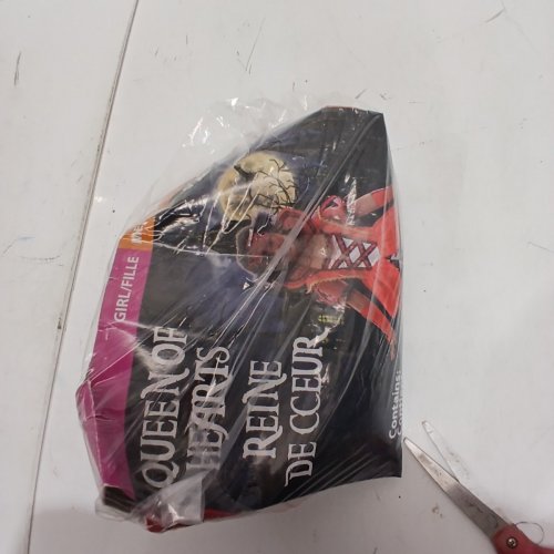 4PC GIRLS PARTYHOLIC QUEEN OF HEARTS COSTUME - MEDIUM 8-10 - RED AND BLACK (ITEM: 70097M) image 3