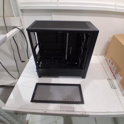CORSAIR 4000D RS AIRFLOW TEMPERED GLASS MID-TOWER PC CASE WITH 3 CORSAIR RS FANS - BLACK (MODEL: CC-9011312-WW) image 2