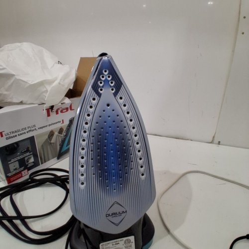 T-FAL ULTRAGLIDE PLUS ENHANCED STEAM IRON WITH CALCIUM COLLECTOR - BLACK/TEAL (MODEL: 1980969/FV5871Q0) image 4
