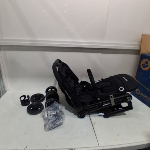 MAXI-COSI LARA ULTRA COMPACT FOLDABLE STROLLER - ESSENTIAL BLACK (MODEL: 01323CFNA) image 2