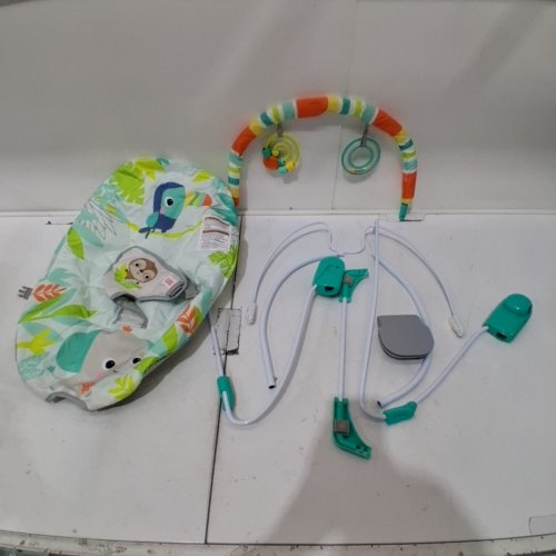 BRIGHT STARTS RAINFOREST VIBES VIBRATING BOUNCER WITH DETACHABLE TOY BAR image 3