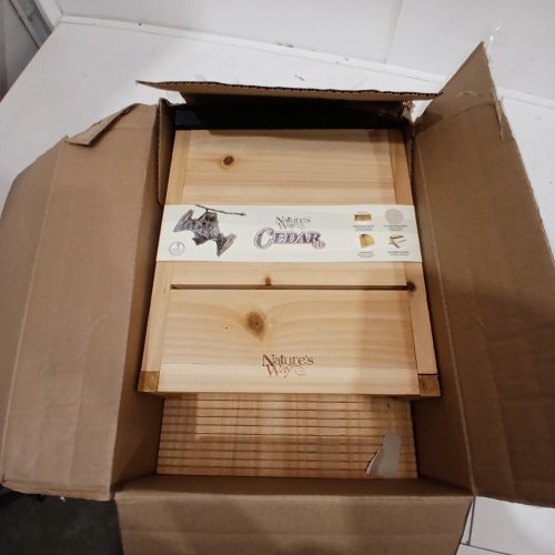 NATURE'S WAY TRIPLE CHAMBER CEDAR BAT HOUSE - 20.5" X 12" X 5" - (MODEL: CWH6) image 2