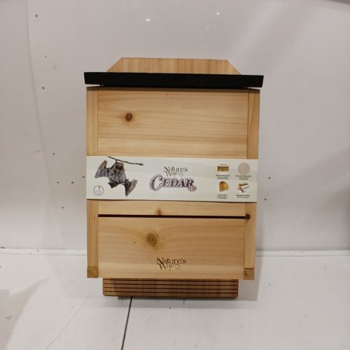NATURE'S WAY TRIPLE CHAMBER CEDAR BAT HOUSE - 20.5" X 12" X 5" - (MODEL: CWH6) image 3