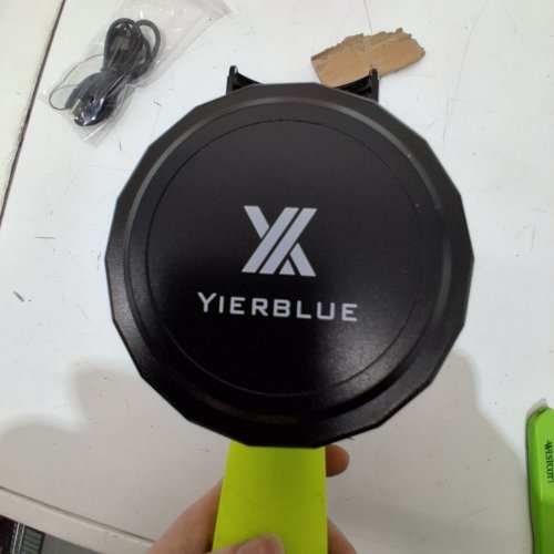 YIERBLUE RECHARGEABLE SPOTLIGHTWITH RED LIGHT COVER - GREEN AND BLACK image 4
