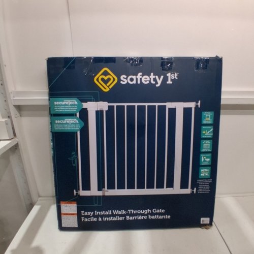 SAFETY 1ST EASY INSTALL WALK THROUGH BABY GATE - 29" TO 38" WIDE X 28" TALL - WHITE (MODEL: GA105CWHOF2) image 4