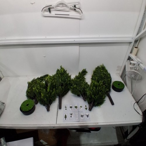 2PK SUNEXINLO ARTIFICIAL FAUX PINE CYPRESS CEDAR TOPIARY TREES - 4FT - GREEN (MODEL: MY7365-GN2) image 3