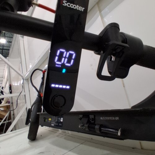 ISCOOTER ELECTRIC SCOOTER - 350W, 36 V, 7.5 AH - BLACK (MODEL: I9) image 2