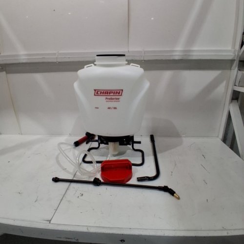 CHAPIN PROFESSIONAL BACKPACK POLY SPRAYER - 4 GALLON (M#:61800) image 2