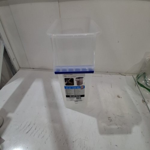BROIL KING PELLET STORAGE BIN WITH HANDLE, 16 LITRE (MODEL: 66900) image 2