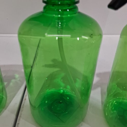 6 PLASTIC SPRAY BOTTLES - 16OZ - GREEN/BLACK image 9