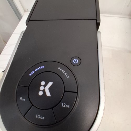 KEURIG K-SLIM SINGLE SERVE COFFEE MAKER - BLACK (MODEL: K900) image 2