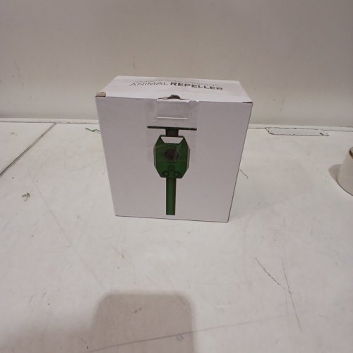 3FREE OUTDOOR ULTRASONIC WATERPROOF SOLAR POWERED ANIMAL REPELLER - GREEN image 4
