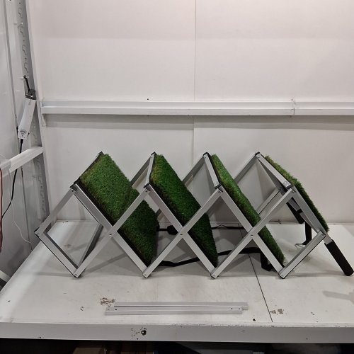 FOLDABLE 4-TIER DOG CAR STEPS WITH NON-SLIP ARTIFICIAL GRASS RUG - 32" - GREEN/SILVER image 5