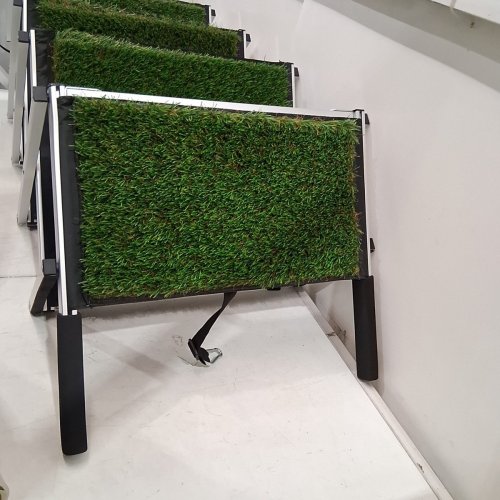 FOLDABLE 4-TIER DOG CAR STEPS WITH NON-SLIP ARTIFICIAL GRASS RUG - 32" - GREEN/SILVER image 6