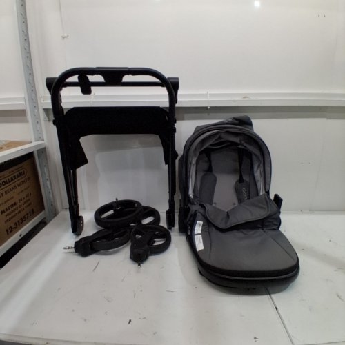 GROMAST SNAP RIDE BABY STROLLER - BLACK/GREY image 3