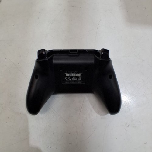 PDP GAMING WIRED CONTROLLER FOR XBOX SERIES X|S, XBOX ONE, PC - BLACK image 4
