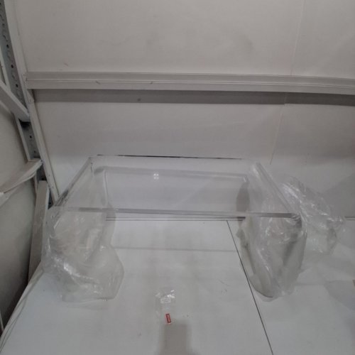 ACRYLIC U-SHAPED COFFEE END TABLE - 32" X 16" X 16" - TRANSPARENT CLEAR (MODEL: YKB003U) image 2