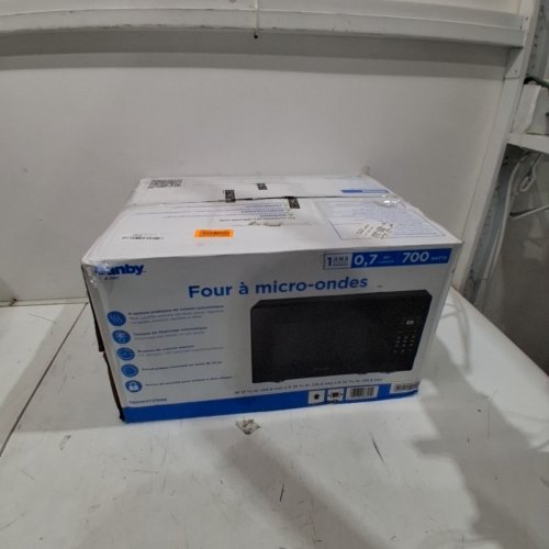 DANBY 700W COUNTERTOP MICROWAVE - 0.7 CU.FT - BLACK (MODEL: DBMW0721BBB) image 6