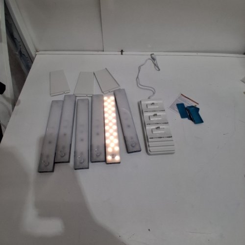 6PK EZVALO LED MOTION SENSOR LIGHTS WITH CHARGING STATION - 3000-6500K - WHITE (MODEL: EZL2414A) image 3