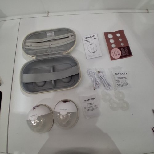 MOMCOZY M5 SMART WEARABLE BREAST PUMPS WITH APP CONTROL - WHITE (MODEL: BP380) image 3