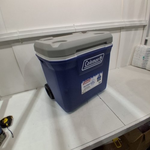 COLEMAN 316 SERIES WHEELED COOLER - 65QT 61.5L - TWILIGHT image 2
