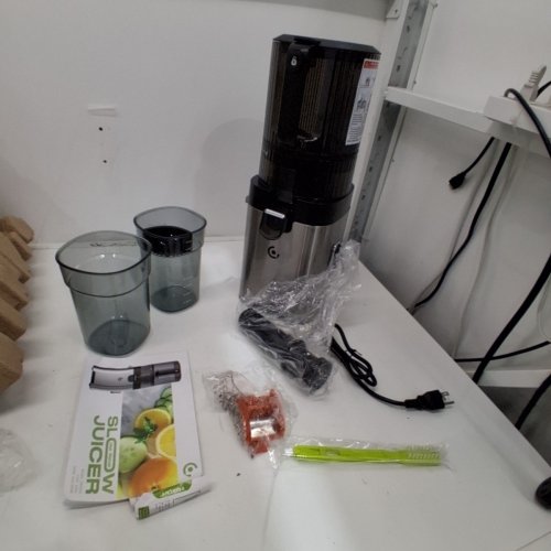 AMZCHEF COLD PRESS SLOW JUICER WITH 6.5" FEED - SILVER/BLACK (MODEL: ZM1939) image 5
