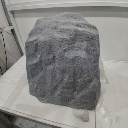 SUNNYDAZE POLYRESIN LIGHTWEIGHT LANDSCAPE FAKE ROCK COVER WITH STAKES - 21" X 24.5" X 21.5" - GREY (MODEL: ‎DG-645-COMBO) image 2