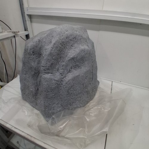 SUNNYDAZE POLYRESIN LIGHTWEIGHT LANDSCAPE FAKE ROCK COVER WITH STAKES - 21" X 24.5" X 21.5" - GREY (MODEL: ‎DG-645-COMBO) image 3