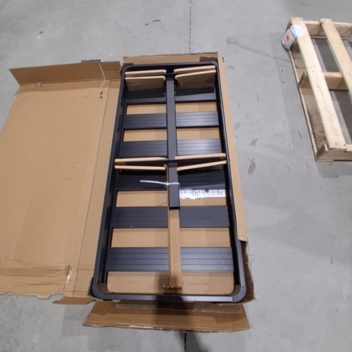 CURT ALUMINUM TRAILER HITCH CARGO CARRIER - 49" X 22", 500LBS MAX - BLACK - (MODEL: 18113) image 3