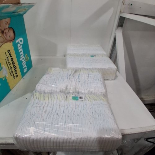 125PK PAMPERS SWADDLERS BEST DRYNESS DISPOSABLE DIAPERS - SIZE 3 - (16-28LBS) image 2