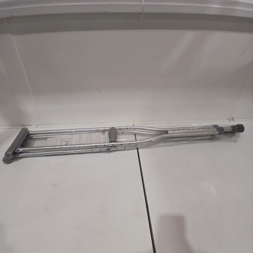 2PK MEDLINE GUARDIAN STANDARD ALUMINUM ADJUSTABLE CRUTCHES - 5.2FT-5.10FT - GREY (MODEL: MDSV80535) image 5