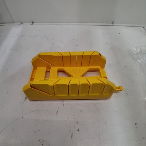 STANLEY MITER SAW BOX - YELLOW image 3