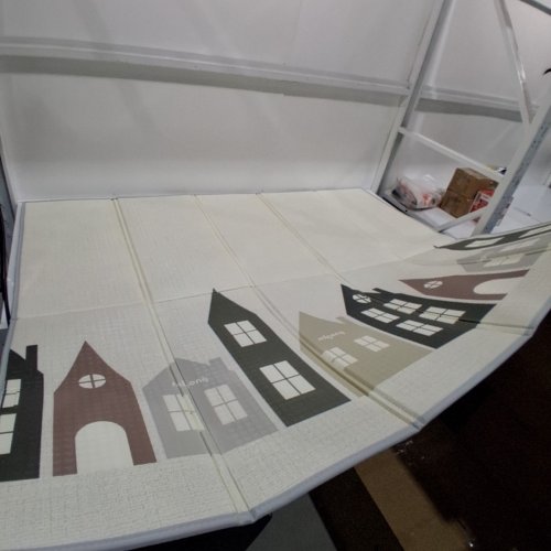 KIDS REVERSABLE FOLDABLE PLAYMAT - 69" X 58" - TOWN THEME image 2